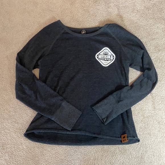 Muskoka Bear Wear long sleeve - Picture 1 of 4